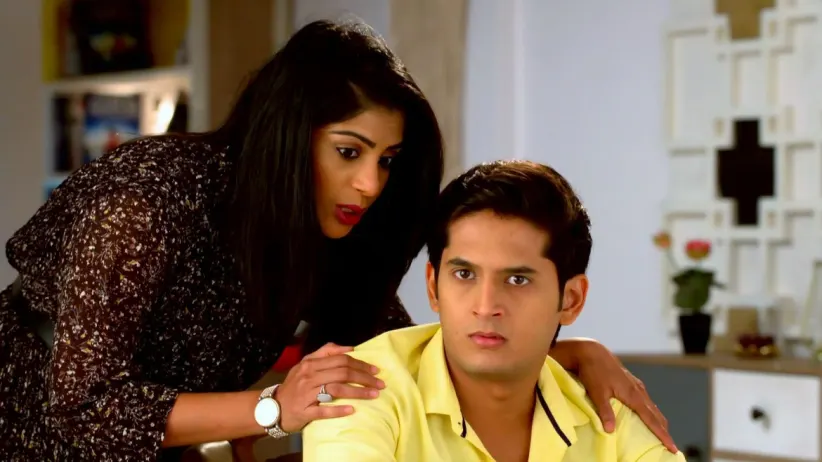 Malvika to Help Omkar!