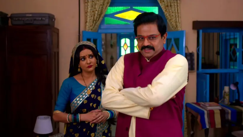 Mishra and Mirza buy Smart TVs