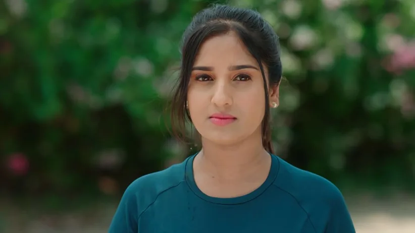 Divya Locates the Bomb