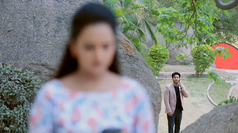 Sita Tells Lakshman about a Video