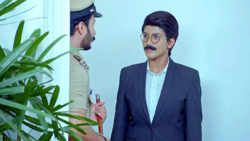 Bala Proposes to Divya