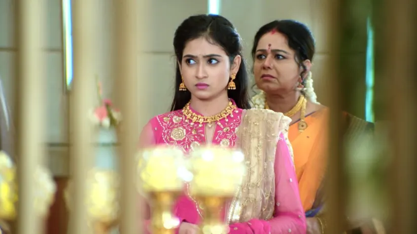 Falguni's Announcement Shocks Leela