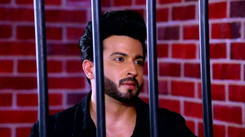 Prithvi Taunts Rishabh | Kundali Bhagya