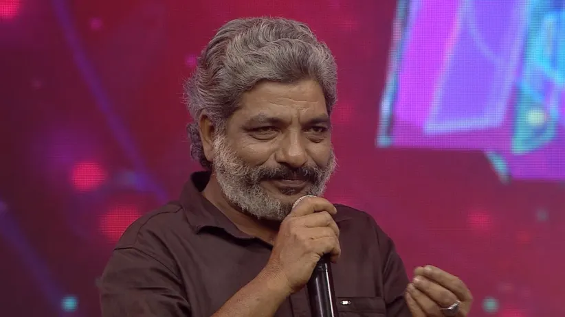 Tini Tom Mimics Shashi Tharoor