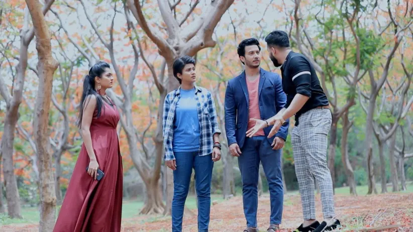 Divya Questions Sathya