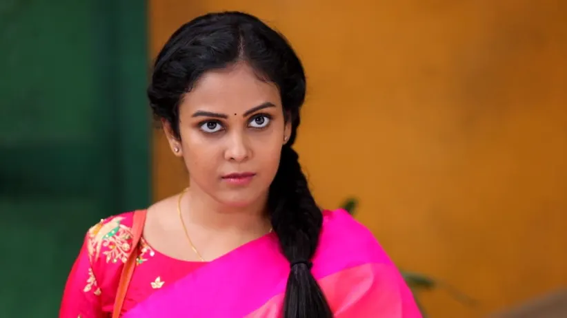 Abhirami Troubles Pandi