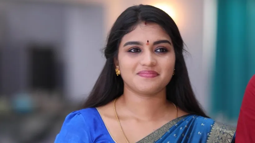Narayanan Invites Parvathi