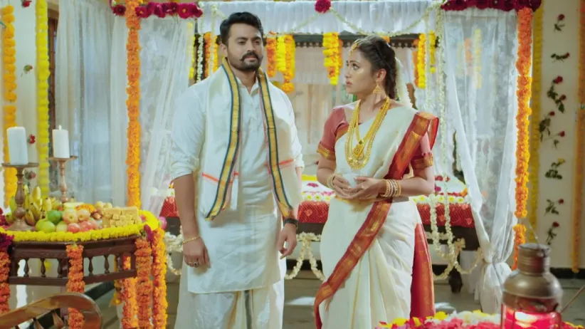 Shambhavi Insults Ishwar Prasad