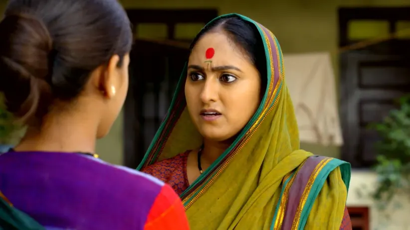 Bhim Brings Food for Ramabai