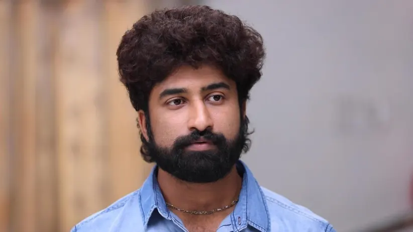 Parvathy Lies to Gita