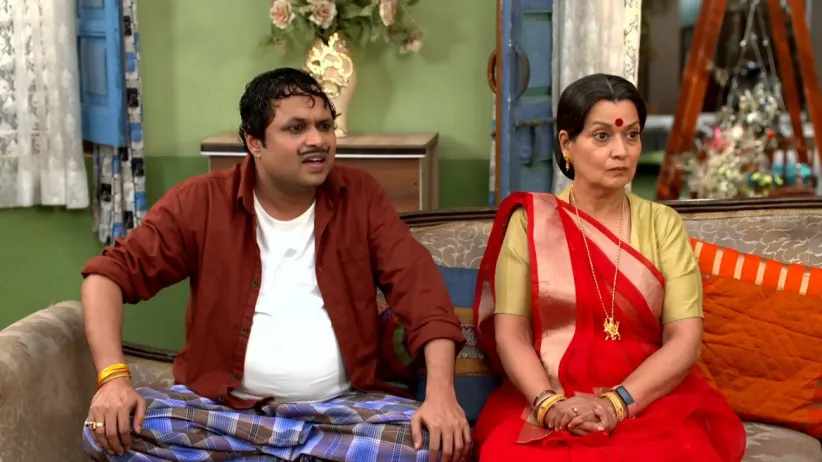 Amma Gives an Order to Happu