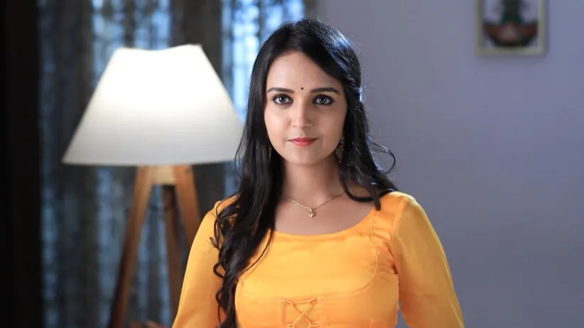 Amulya's Beauty Mesmerises Vedanth
