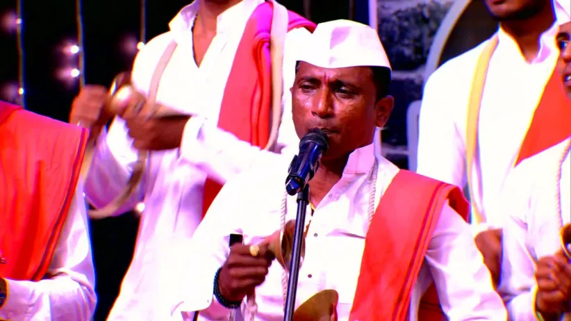 H.B.P. Ravi Maharaj's Informative Kirtan