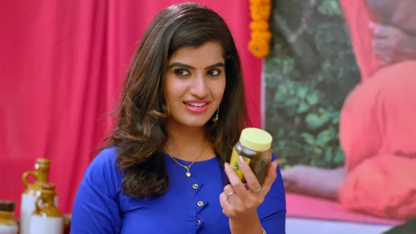 Hasini Decides to Find Out the Truth