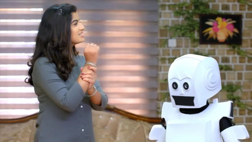 AJ Brings a Robot