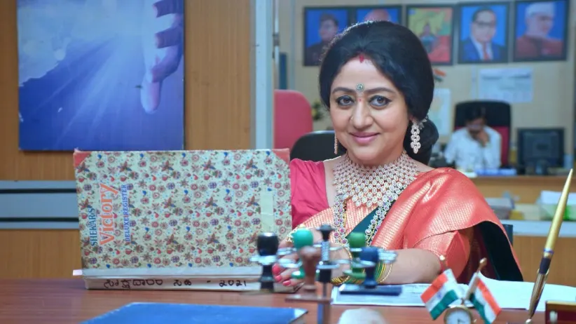 Akhila Blesses Aditya's Wedding