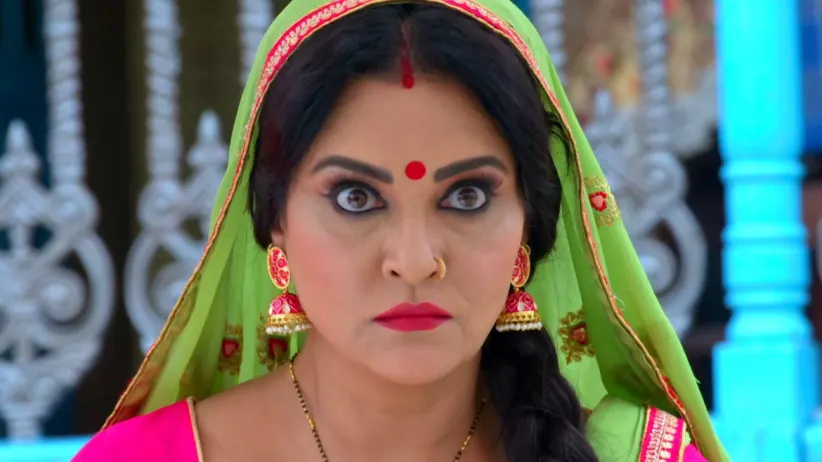 Sakina's Dream Lands Masterji in Trouble