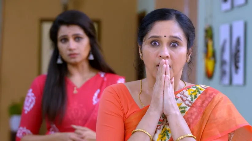 Santosh Rebukes Lakshmi