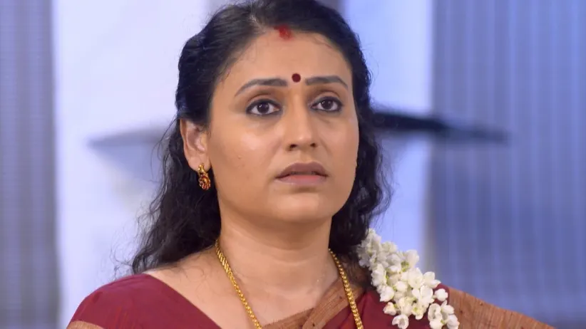 Meera Gets Emotional