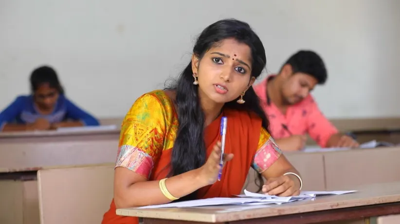 Natrayan Gives a Word to Madhuvanti
