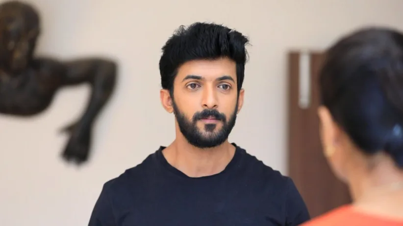 Aditya Mocks Paarvathi