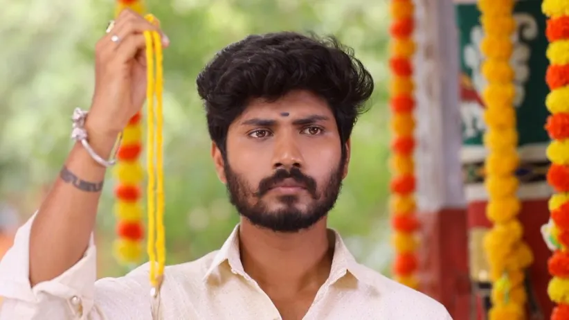 Will Sanjeev Marry Muthuazhaghu?