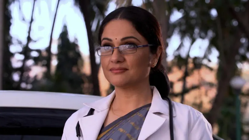 Maa Santoshi Disguises as a Doctor