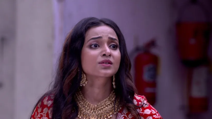 Urmi Sees Her Friend's True Face
