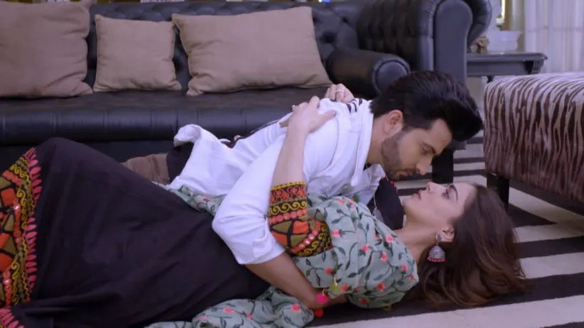Sarala Warns Prithvi