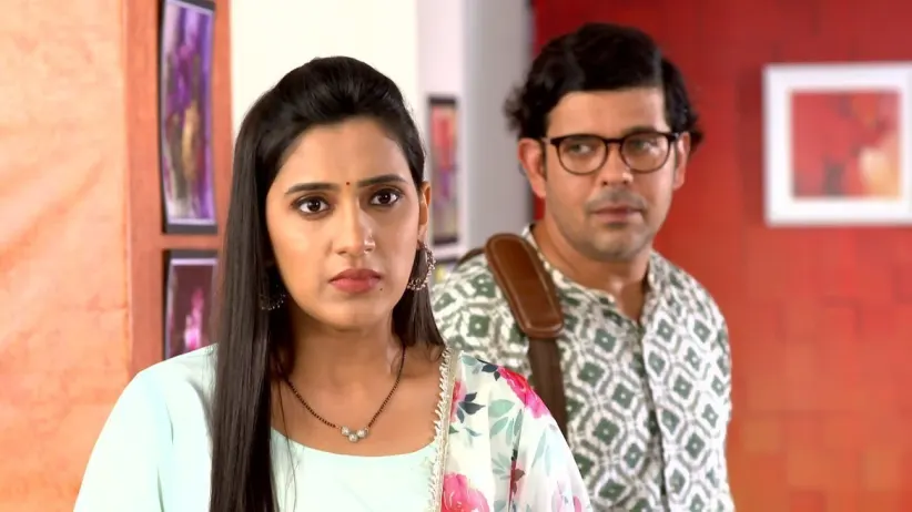 Soham Takes Shubham to the Office
