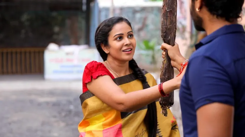Pandi Pushes Abhirami