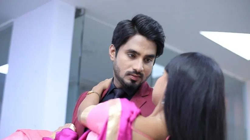Vedanth Carries Amulya