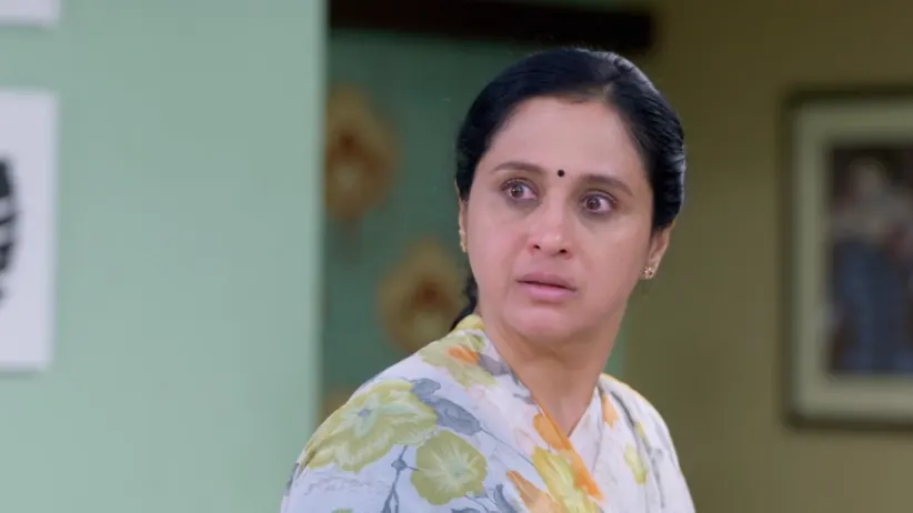 Santosh Lashes Out at Lakshmi