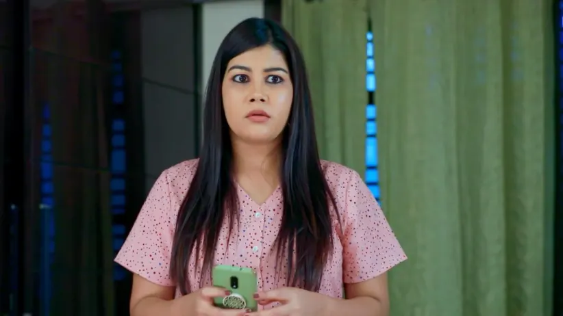 Rishi Worries about Kamali