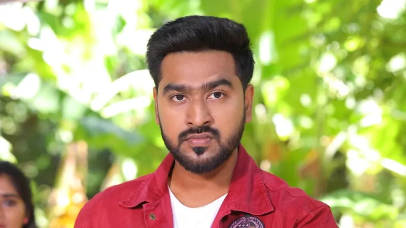 Jeeva Saves Gomathi