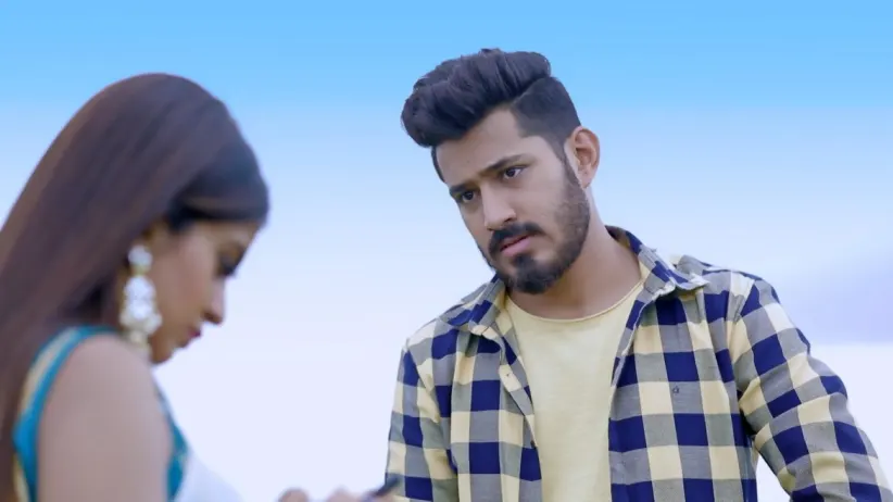 Shivani Checks Trishul's Phone