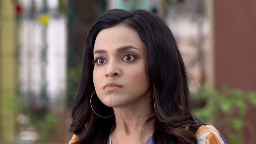 Satyaki Insults Urmi
