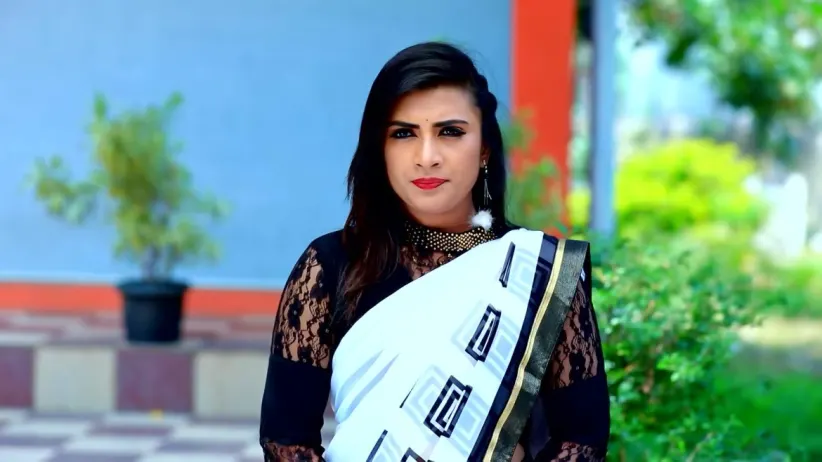 Mansi Taunts Harshavardhan