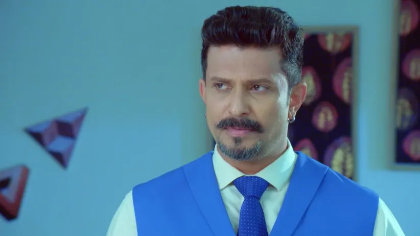 Leela Fails to Reveal Dev's Truth