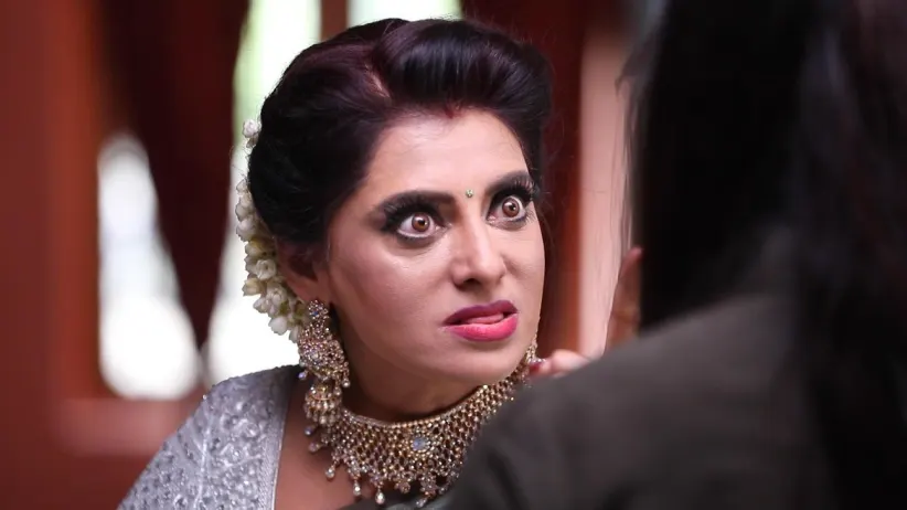 Akhila to Teach Nandini a Lesson