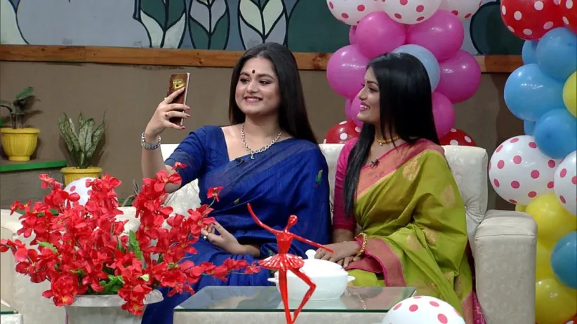 Ipsita and Sampriti Arrive as Guests