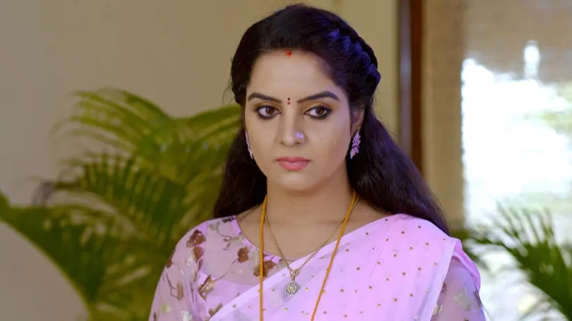 Vasundhara and Harika Make a Sweet