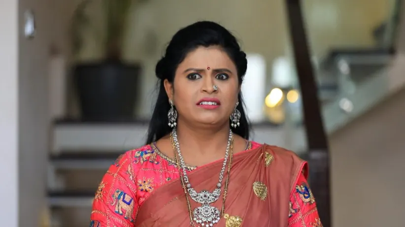 Aditya Gets Furious with Paarvathi