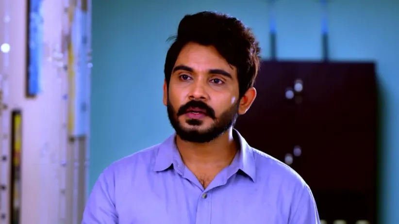 Divya Seeks Arun's Help