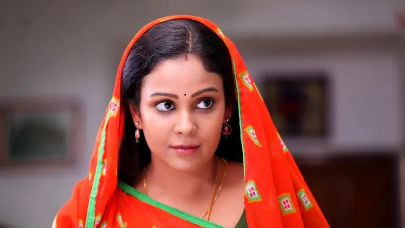 Abhirami Takes Up a Job at Lakshmi's House
