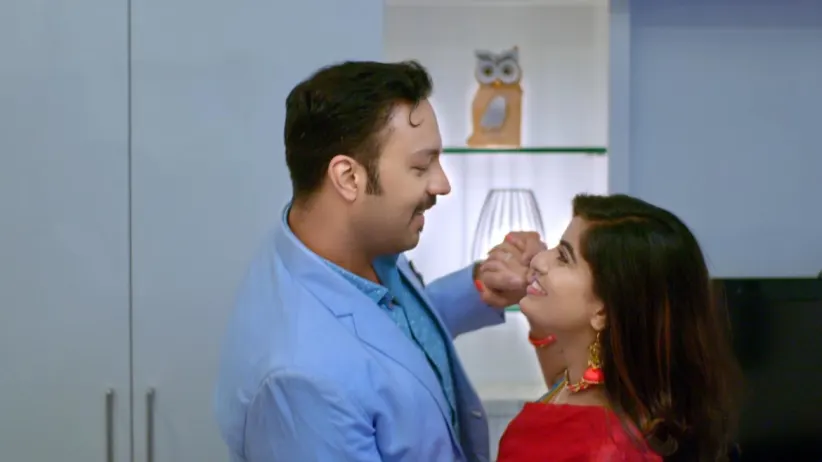 Hasini Decides to Propose to AJ