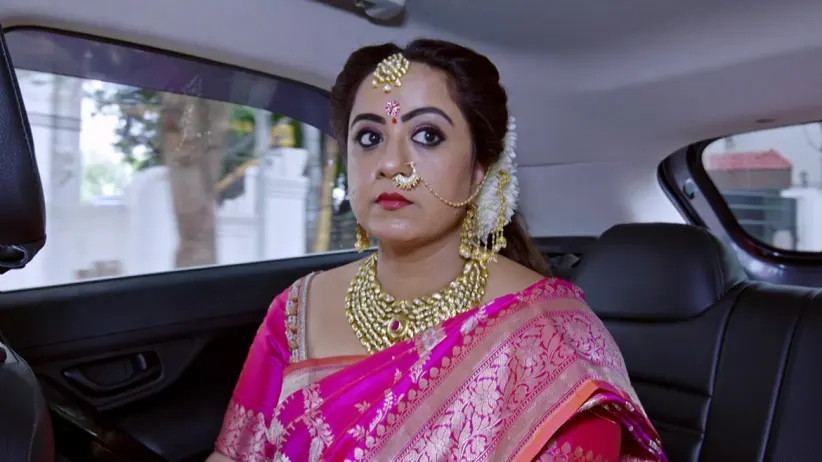 Susheela Becomes Emotional