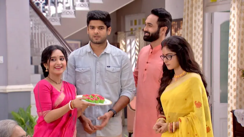 Ratul and Sreetama Feed Each Other