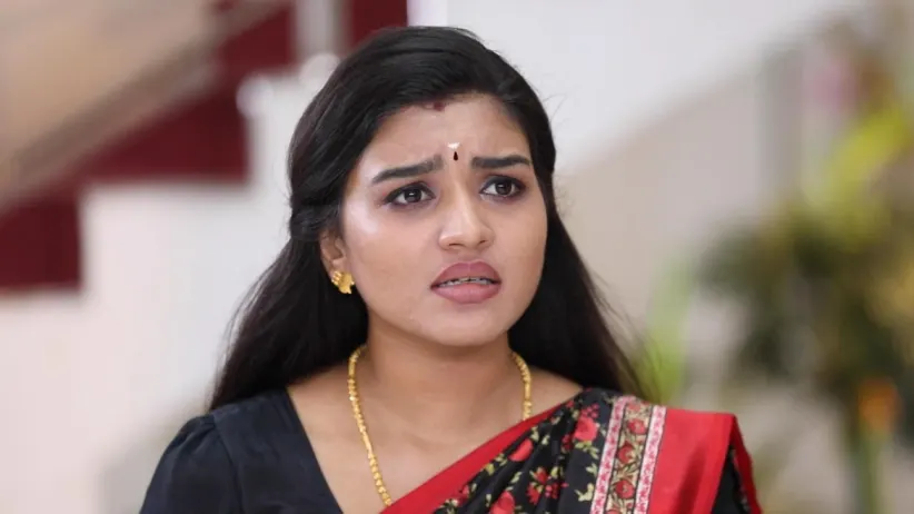 Adithya Helps Aishwarya