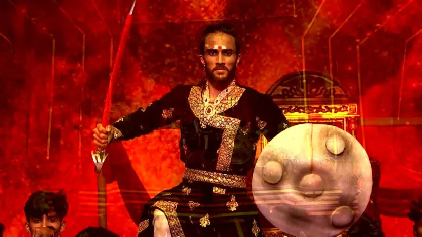 Anand and Surya-Amulya's 'Love Battle'